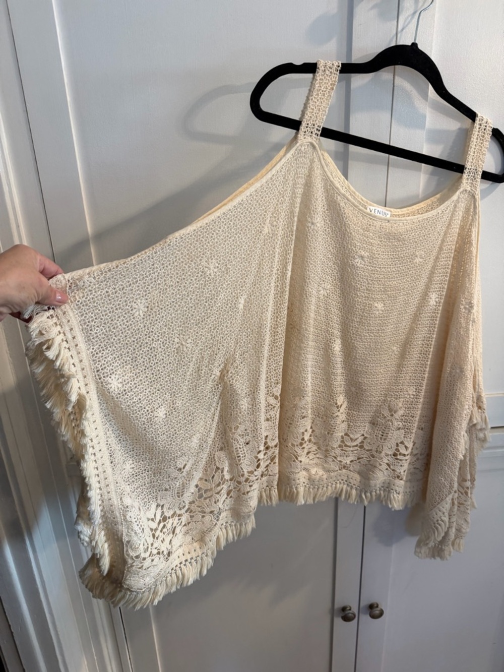 VENUS Cream Crochet Fringe Tank - Picture 3 of 5